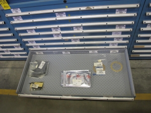 LISTA HEAVY DUTY 9-DRAWER PARTS CABINET W/ CONTENTS (W-50) LOADING & HANDLING FEE $25-